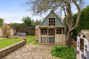 Photo 27- click for photo gallery